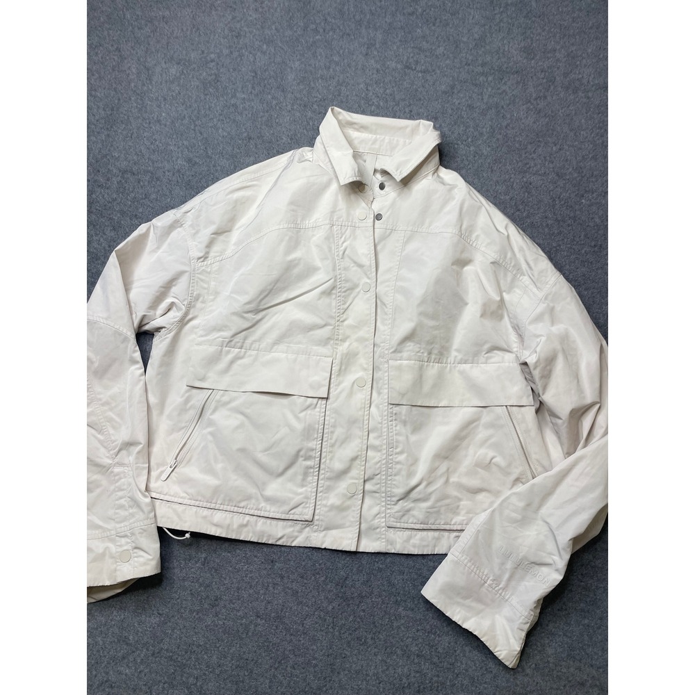 Lululemon Simply Effortless Jacket Bone Windbreaker LW4BNQS Size 6